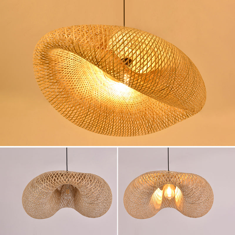 Bamboo Hat-Shaped Pendant Lighting Fixture Asia Style Ceiling Pendant Light in Beige