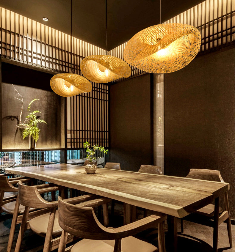 Bamboo Hat-Shaped Pendant Lighting Fixture Asia Style Ceiling Pendant Light in Beige