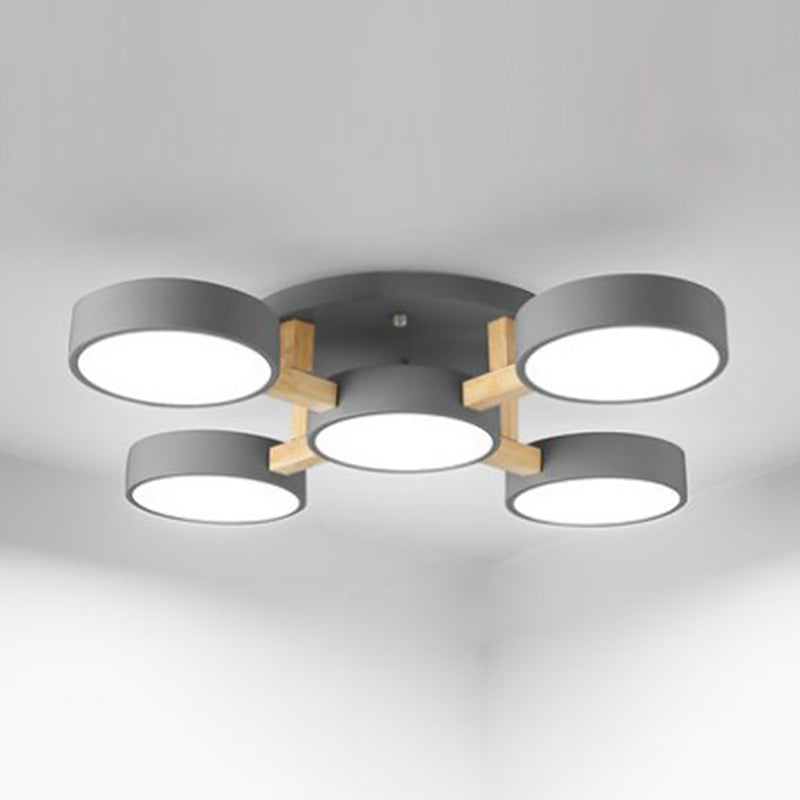 Hölzerne Sputnik -LED -Deckenlicht in moderner Singularität Schmiedeeisen -Makkaronen Flush Mount mit Acrylschatten