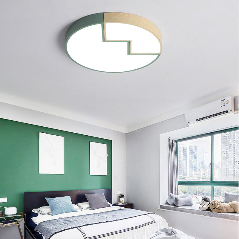 18"/22" Wide Metal Round Flush Mount Lamp Modern LED Close to Ceiling Lighting Fixture in Green, White/Warm Light