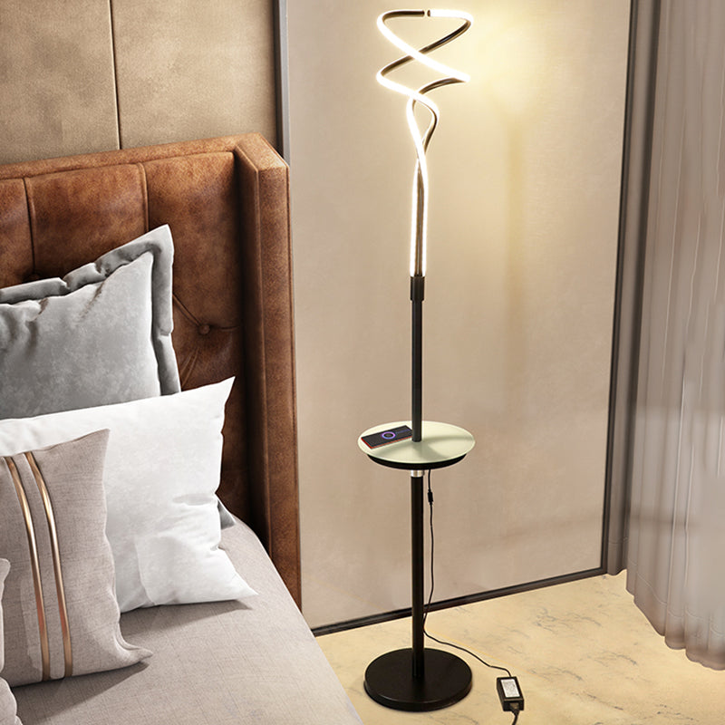 Lampadaire en acrylique linéaire en spirale LED minimaliste LED debout pour le salon