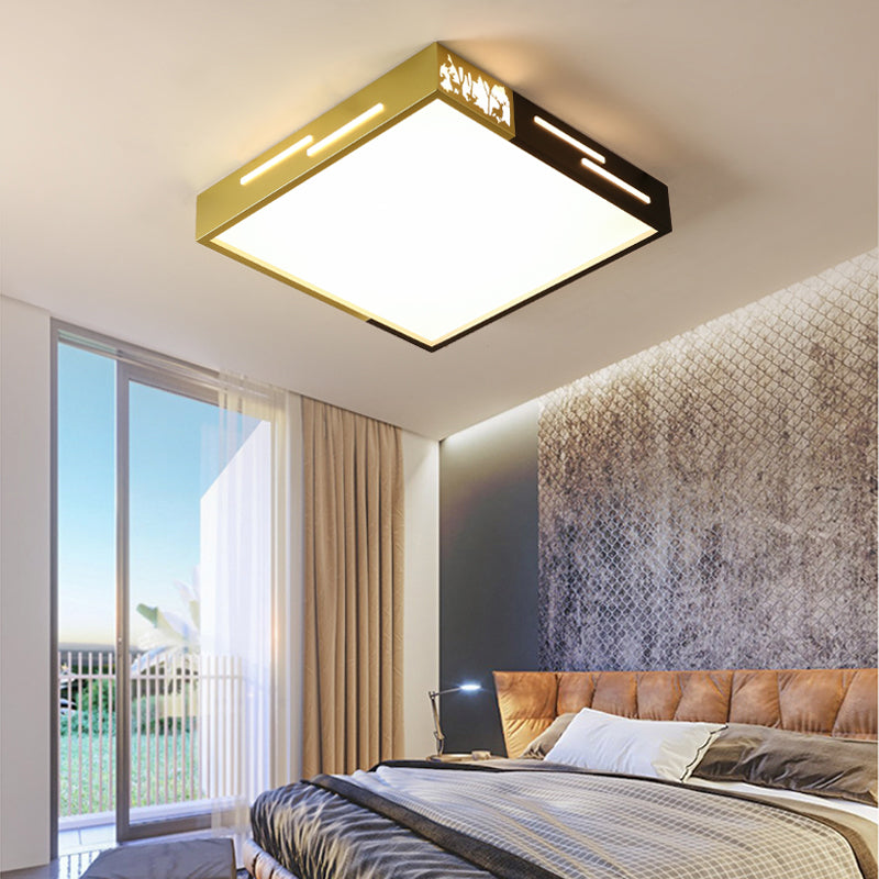 Metal Square Flush Lighting Modernist LED Close to Ceiling Lamp in Black and Gold for Bedroom, White/Warm Light