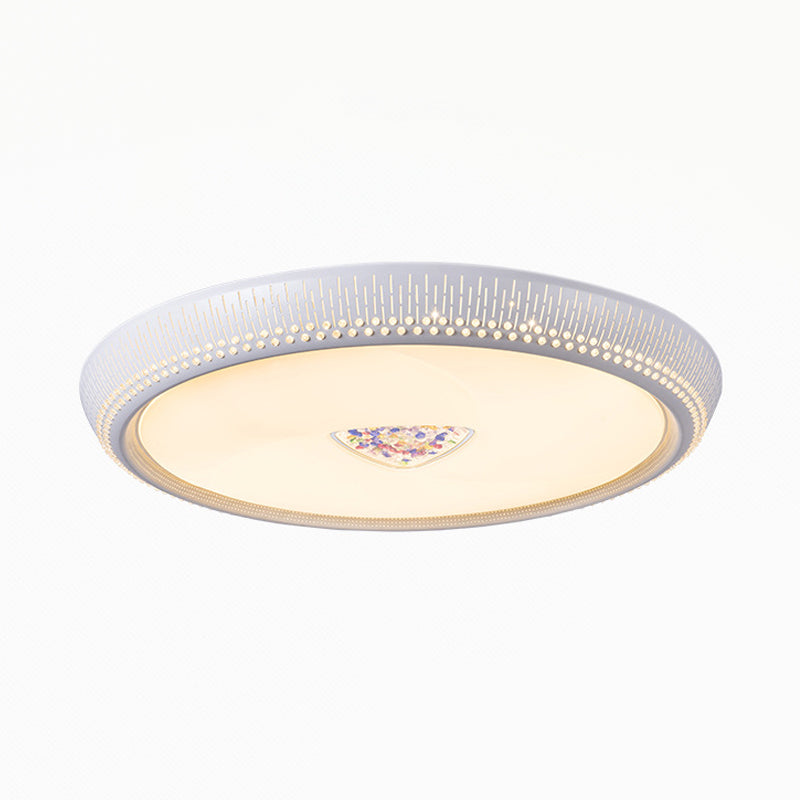 Luminaire encastré à tambour blanc moderniste LED en métal proche du plafonnier pour chambre à coucher, 23 "/ 31" de large