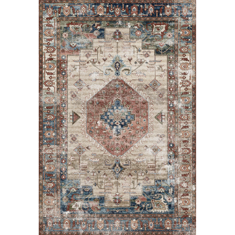 Antique Medallion Carpet White Tone Polyester Rug Non-Slip Backing Carpet for Home Decoration