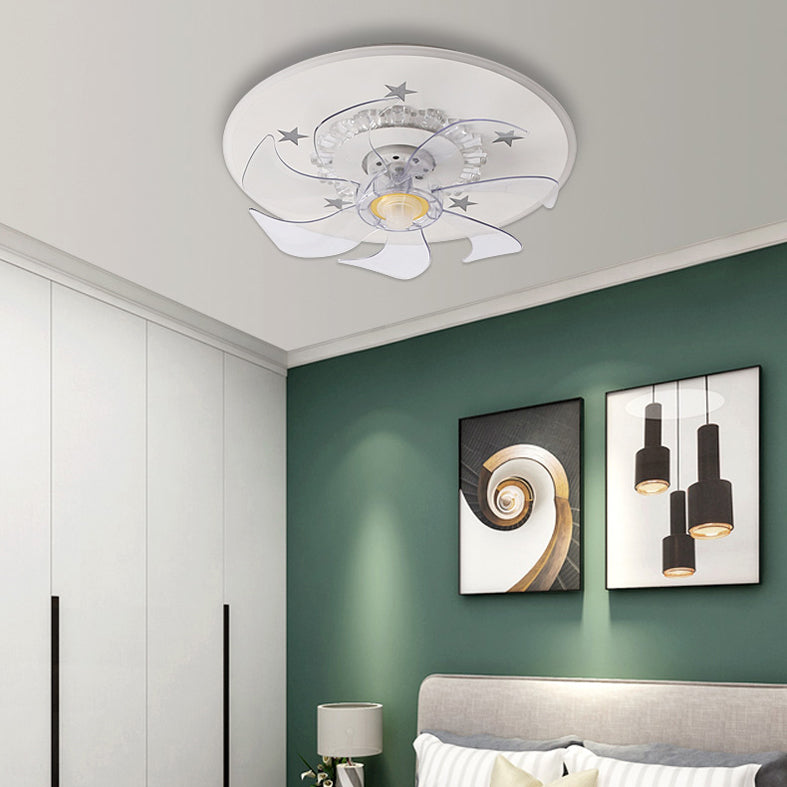 Lámpara de ventilador de techo de estrella blanco LED Nordic LED Semi Flush Mount para dormitorio