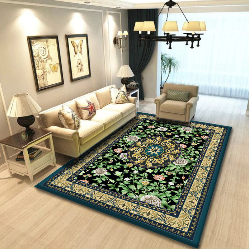Red Tone Luxury Area Rug Polyester Medallion Rug Non-Slip Backing Indoor Rug for Home Decoration