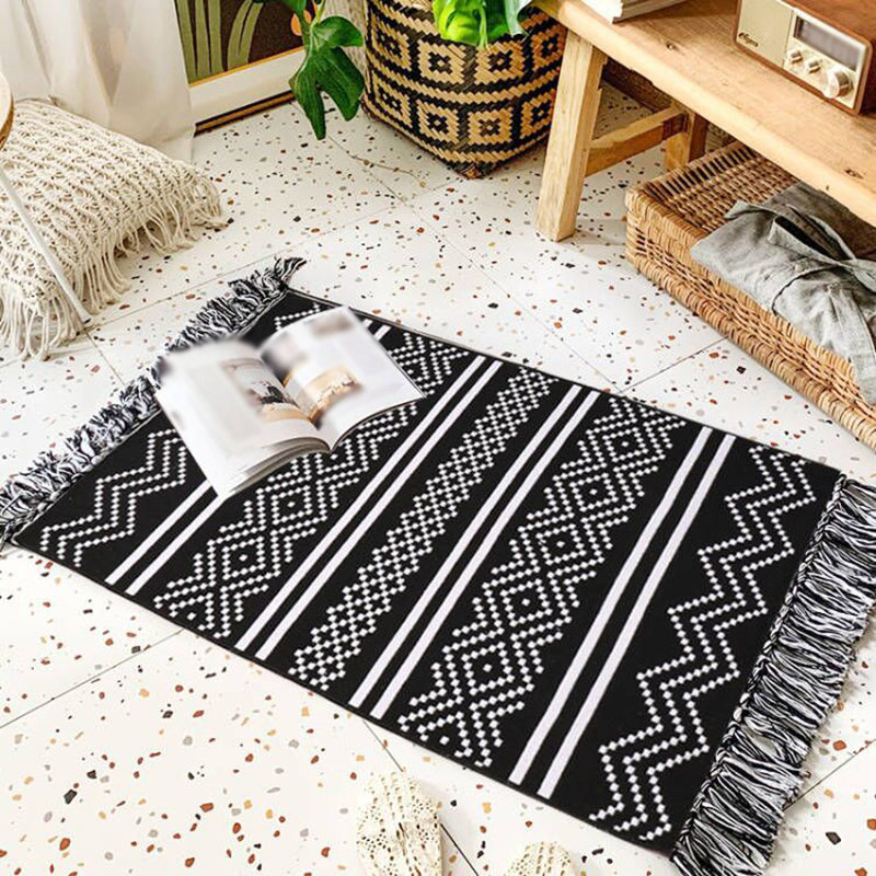 Bohemian Black Ameicana Pattern Rug Funky Cotton Blend Area Rug Fringe Carpet for Bedroom