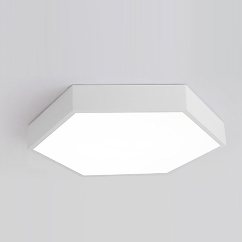 Moderne Creatieve Hexagon LED Plafond Licht Gelakte Ijzer Macaron Flush Mount met Acryl Shade