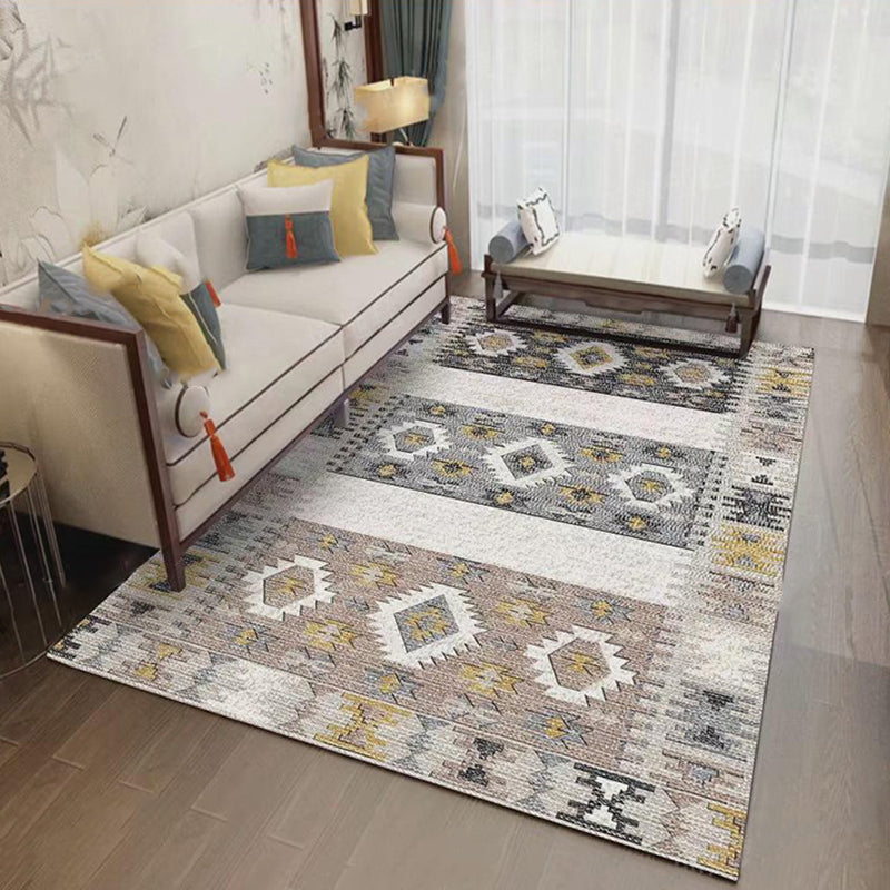 Brown Americana Pattern Carpet Polyester Bohemian Area Rug Non-Slip Backing Rug for Home Decor