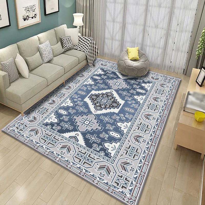 Nostalgia	Indoor Rug Floral Pattern Rug Polyester Anti-Slip Backing Carpet for Living Room