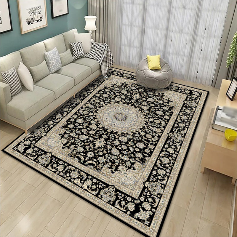 Vintage Carpet Traditional Polyester Rug Non-Slip Backing Indoor Rug for Living Room