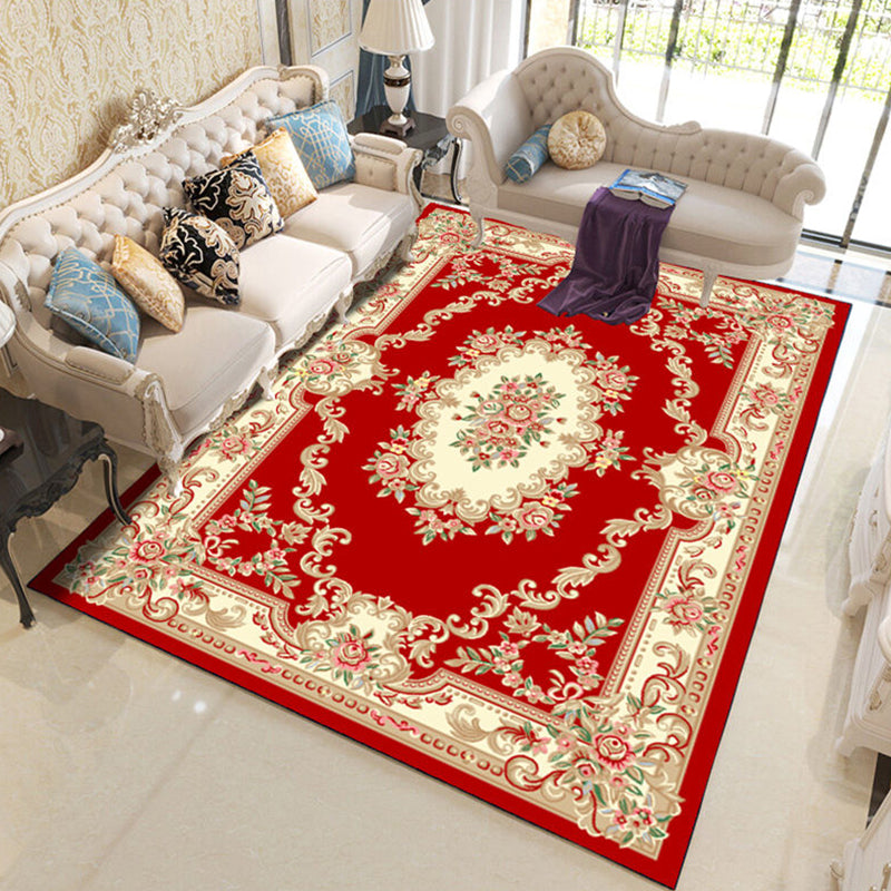 Red Tone Retro Indoor Rug Polyester European Print Rug Non-Slip Backing Indoor Rug for Living Room