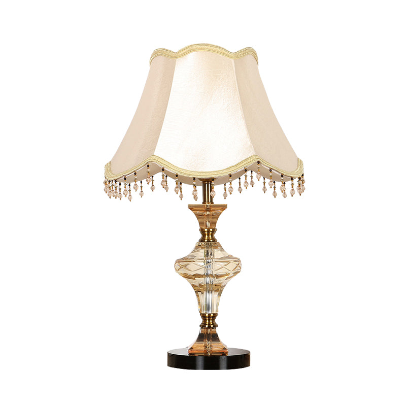 Bell Fabric Bell Tabinet Lodge Lodge 1 Light Night Light Night en beige avec drapage en cristal