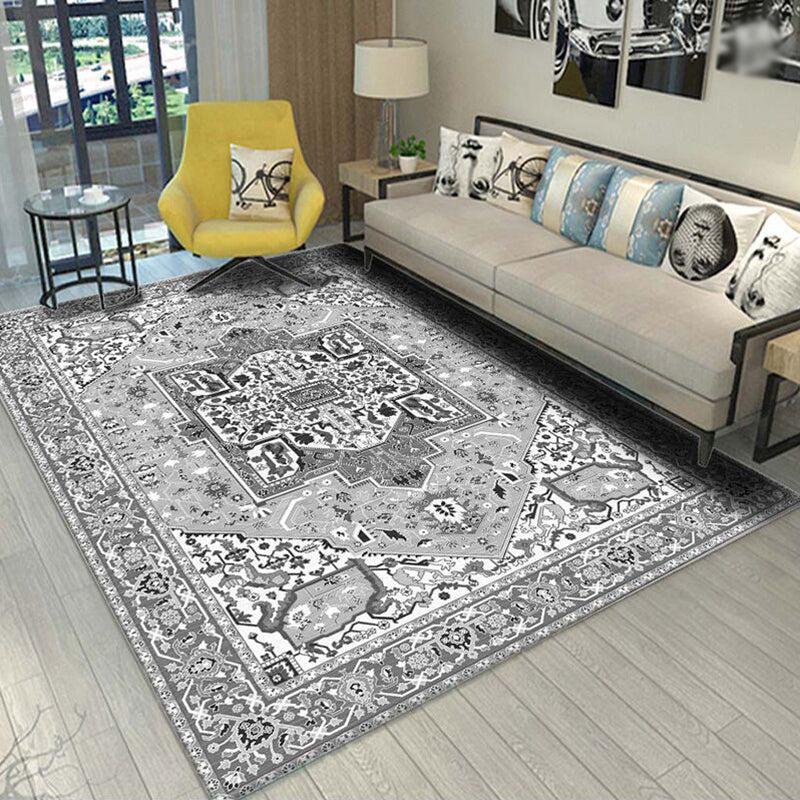 Vintage Indoor Room Area Rug Black Medallion Carpet Polyester Non-Split Area Carpet