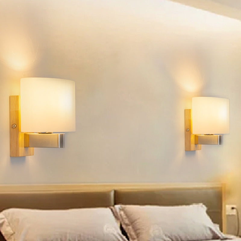 Illuminazione a parete ovale in vetro bianco modernista 1 lampada con applique con rettangolo in legno