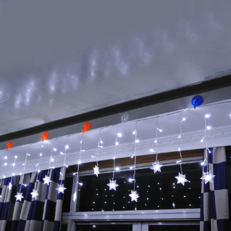 11.4ft Starry LED Light Strip Nordic Plastic 96-Light Indoor Christmas Light in Clear