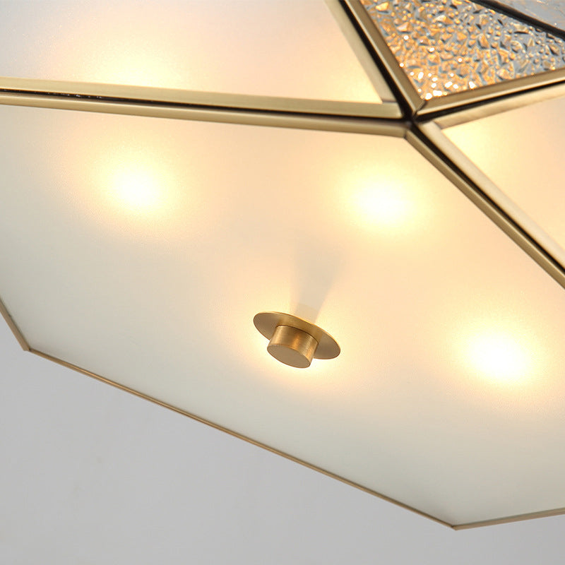 4/5 Lichten Flush Licht Traditionele Geometrische Gebogen Mat Glas Paneel Plafond Flush Mount in Brass voor Corridor