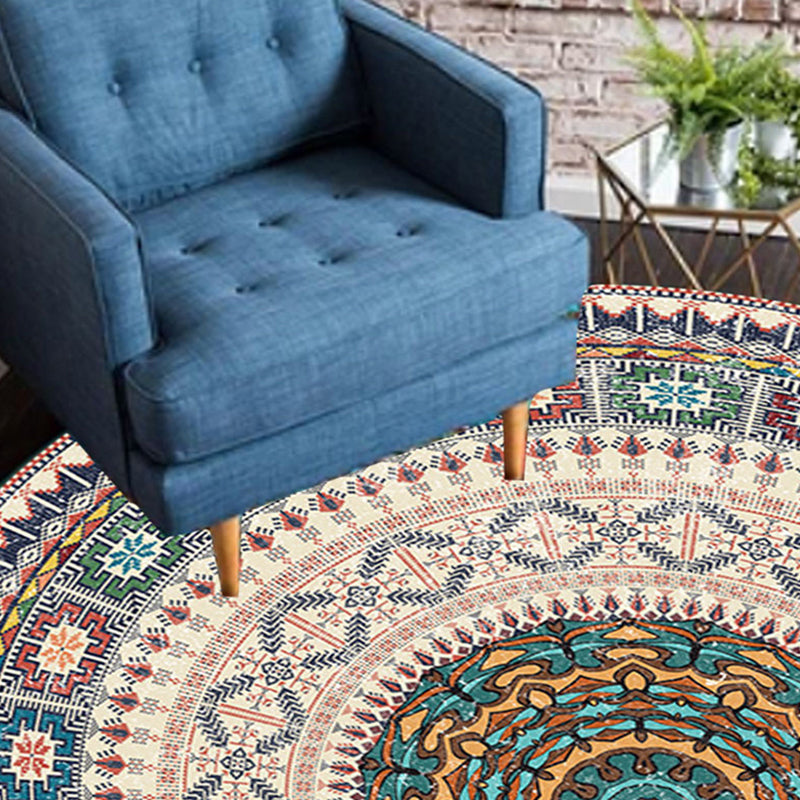 Round Ethnic Pattern Rug Polyester Antique Indoor Carpet Stain Resistant Area Rug for Living Room