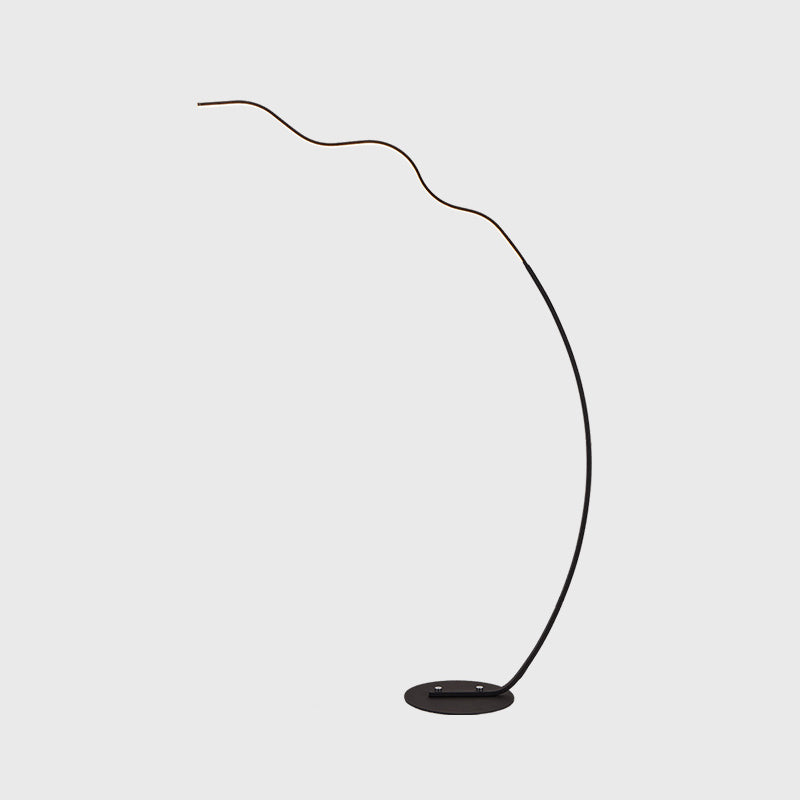 Schwarz linear Stand -up -Lampe Minimalist Aluminium LED -Bodenlicht für Wohnzimmer