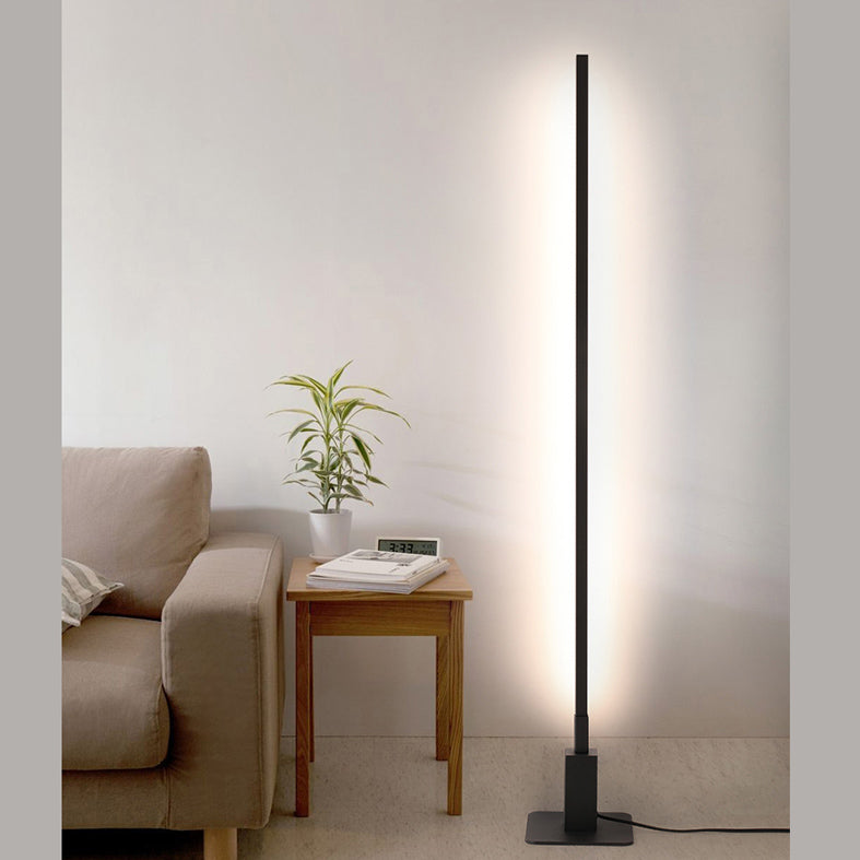 Noordse stijl slaapkamer staande lamp aluminium lineaire LED -vloer leeslicht