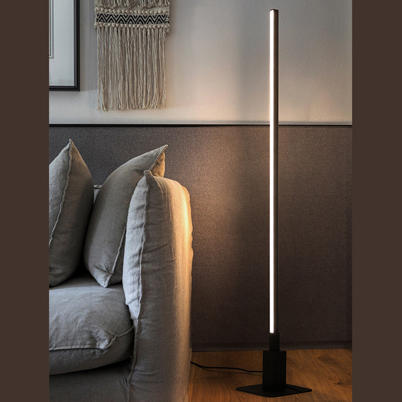 Nordic Style Bedroom Standing Lamp Aluminum Linear LED Floor Reading Light