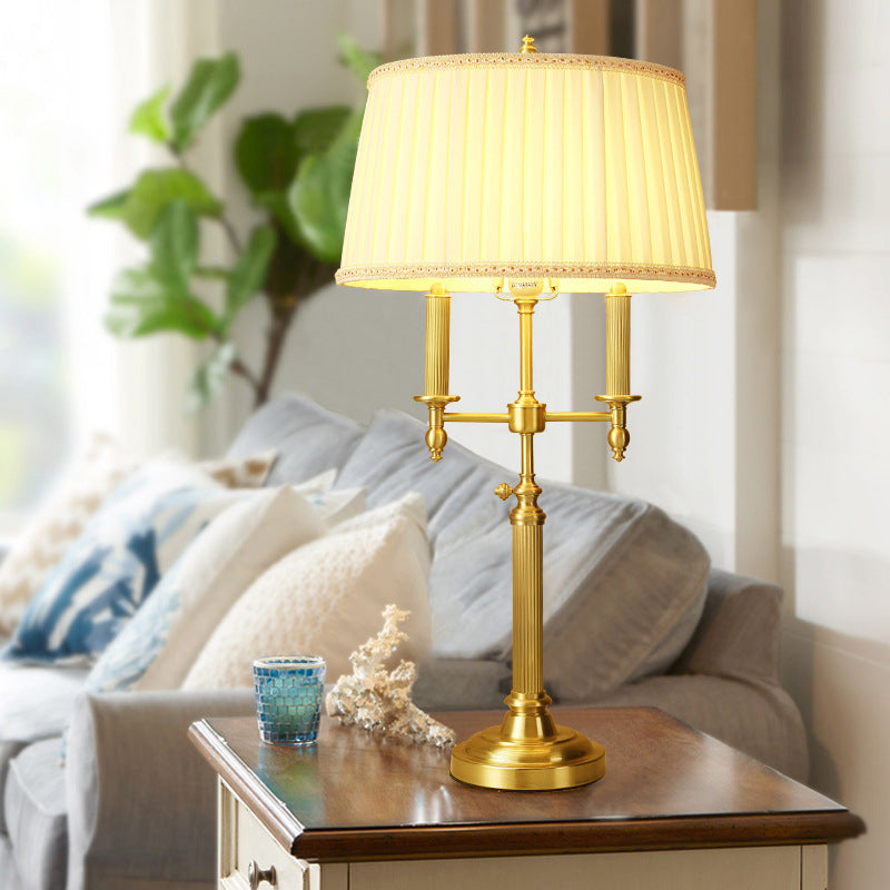 Fabric Barrel Table Lamp Traditional 1 Light Living Room Nightstand Light in White with Brass Base