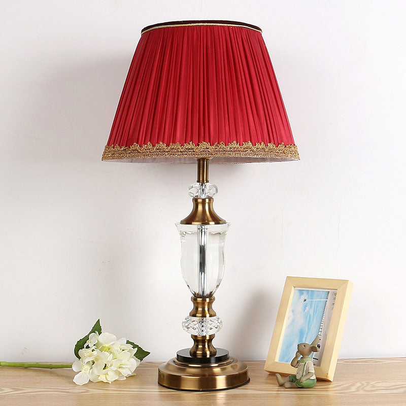 Table de nuit à tête simple rouge Light Countryside Crystal Tiche-chevreuil conique pour chambre à coucher