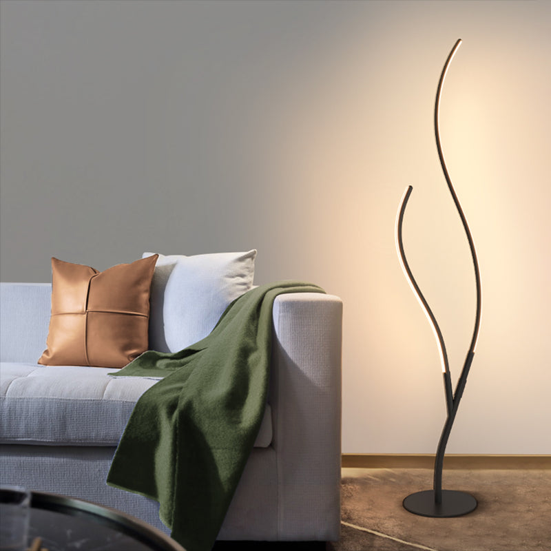 Lampada da pavimento curvacea Artistica Artistica soggiorno a LED LAMPARA