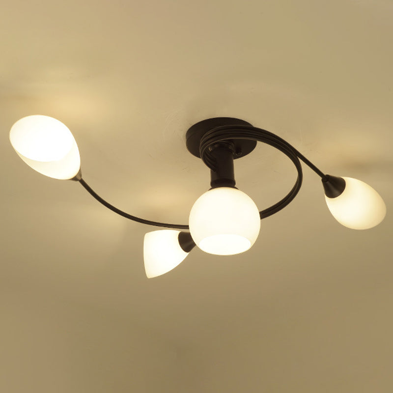 Moderne nordische Makkaron Semi Flush Mount Schmiedeeisen Radial Deckenleuchte mit weißem Glasschatten