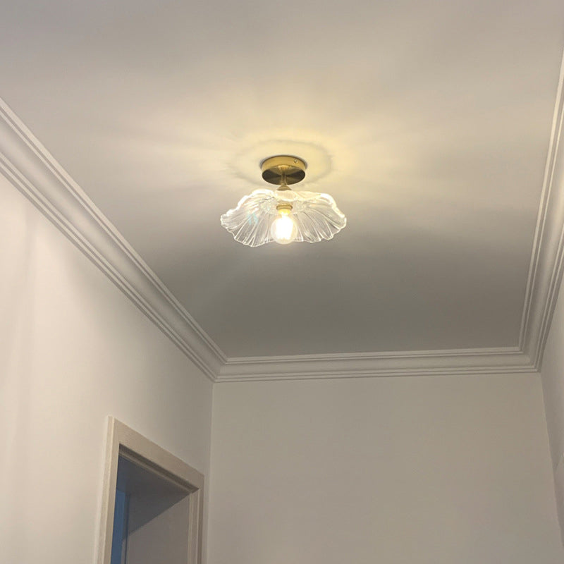 Zeitgenössische Flush Mount Deckenlicht mit kreativer Glasform für Schlafzimmer