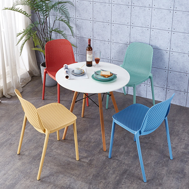 Dining Room Stacking Dining Chair Contemporary Style Plastic Side Chair