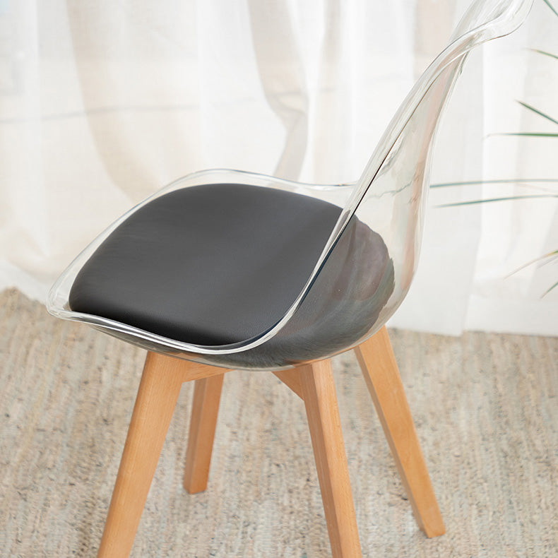 Chaise moderne intérieure-extérieur