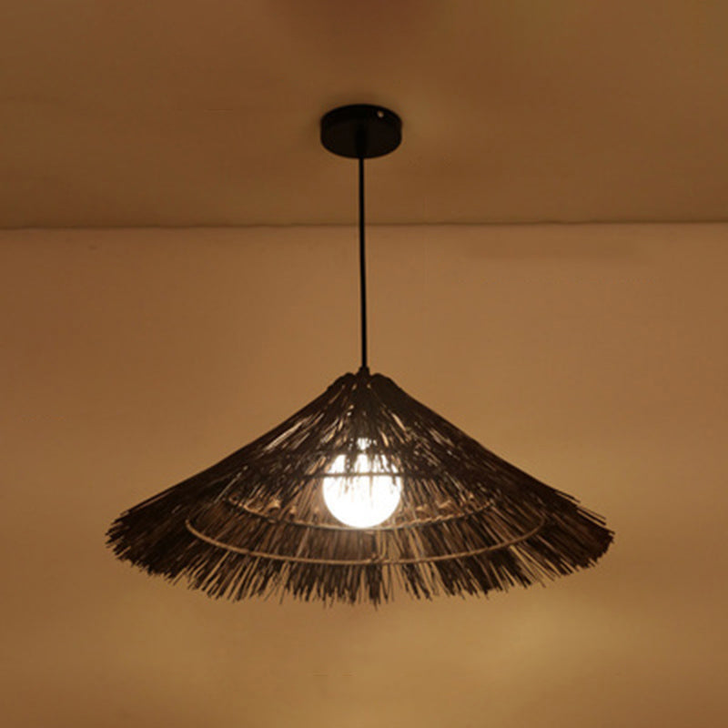 Apparecchiatura a sospensione a forma di ristorante a forma di cono rattan asiatico luce a soffitto appeso