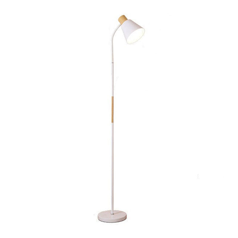 Lampada da pavimento cono moderno nordico 1 luce da pavimento in ferro battuto per soggiorno