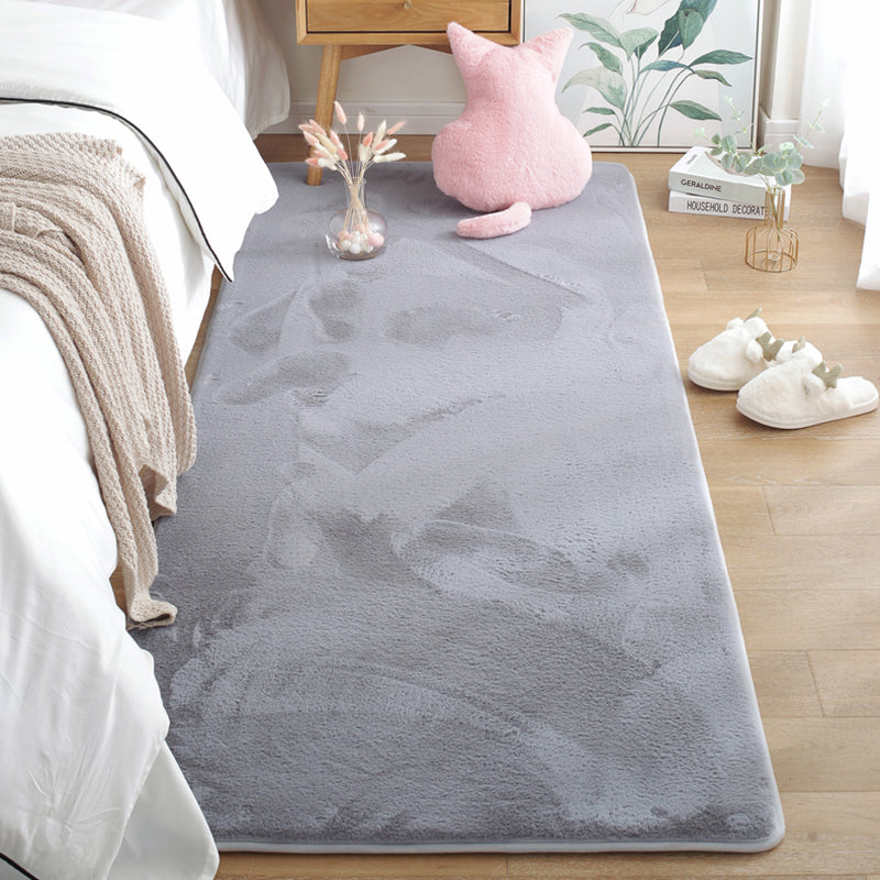 Tapis bleu tapis pure de couleur Polyester Area Tapison résistant à la tache pour chambre à coucher pour chambre à coucher