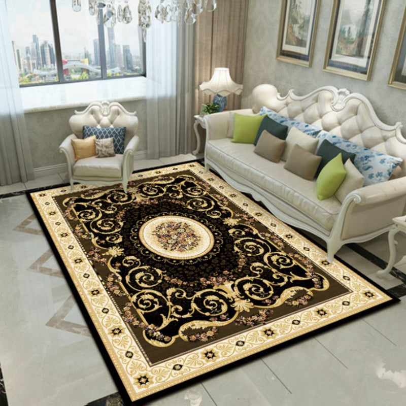 Tapis de tapis rouge foncé en polyester tapis lavable