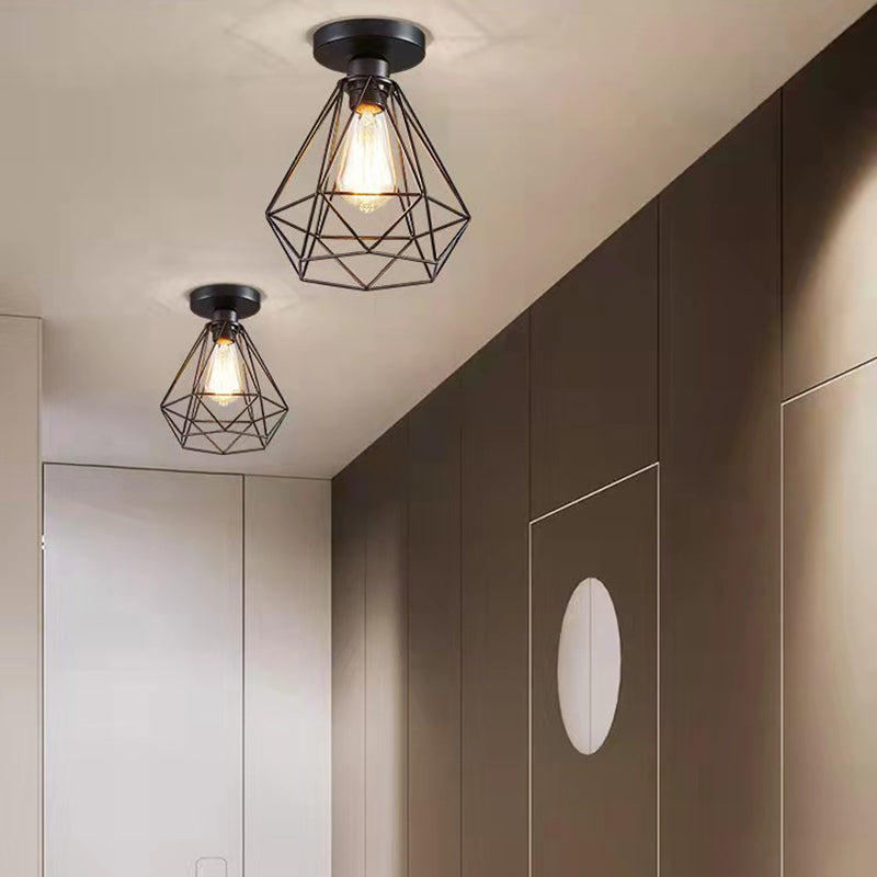 Lampada da soffitto nera con struttura in ferro in stile industriale vintage geometrico interno