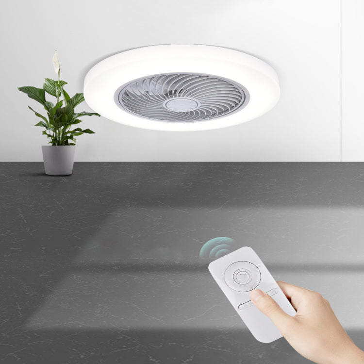 Ventiladores de techo LED blancos acrílicos en montura de lavado circular de hierro de estilo conciso moderno para dormitorio