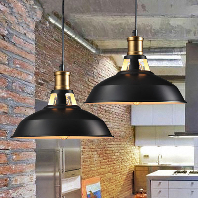 1 Light Barn Ceiling Pendant Creative Industrial Style Metal Pendant for Restaurant