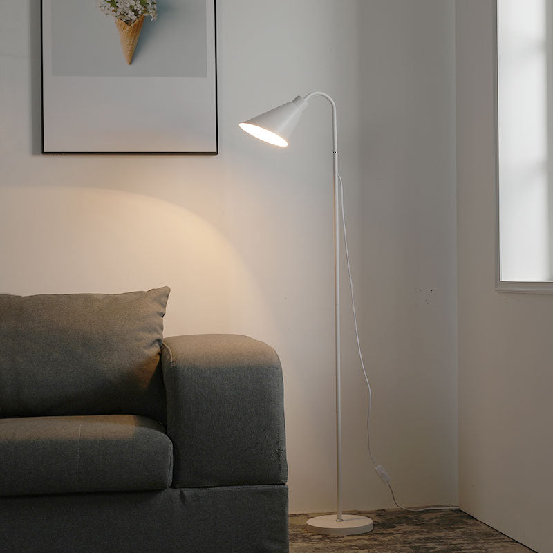 Metall Flexible Schwanenhalsstehlampe Nordic 1 Kopf Stehlicht mit Kegelschatten