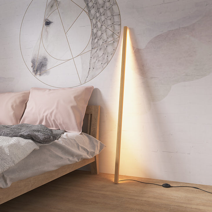 Luz de piso en forma de madera natural luz de estilo nórdico LED de pie para dormitorio