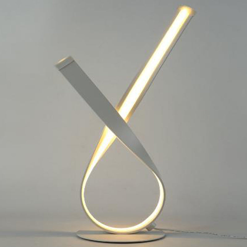 Twisted Desk Light Minimalism Acrylic LED White Night Table Lamp in White/Warm Light for Bedside