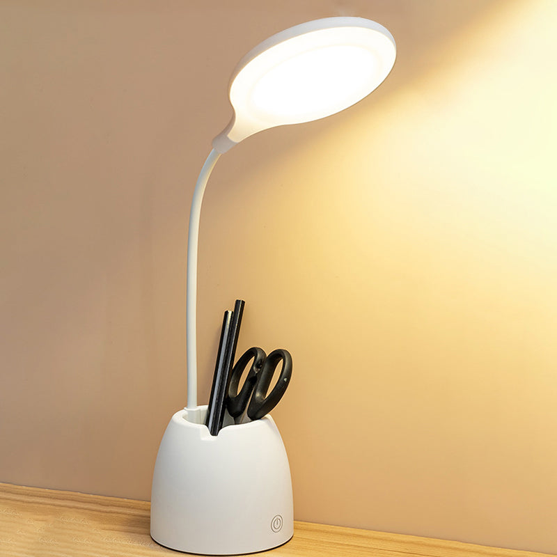 Characteristic Simple Style LED Table Lamp for Bedroom Study for Learning Reading