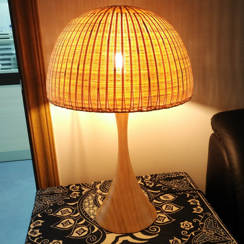 Trumpet Wood Desk Lamp Asia 1 Bulbe Beige Task Lighting avec l'hémisphère Bamboo Shade