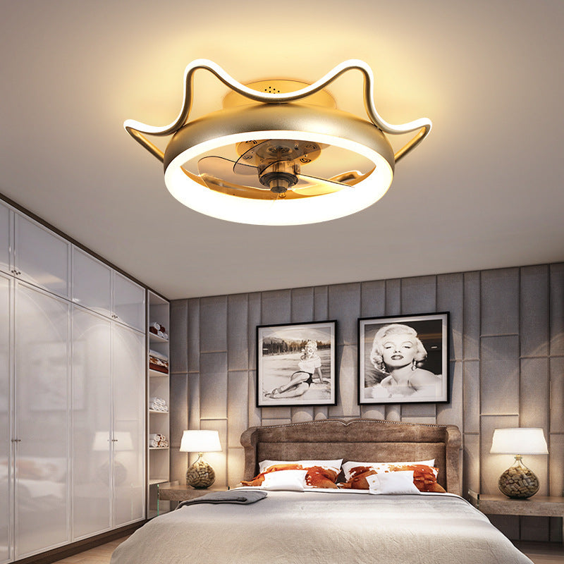 Lámpara de ventilador circular de acabado dorado Simplicidad de metal LED Semi Flush-montaje para dormitorio para dormitorio