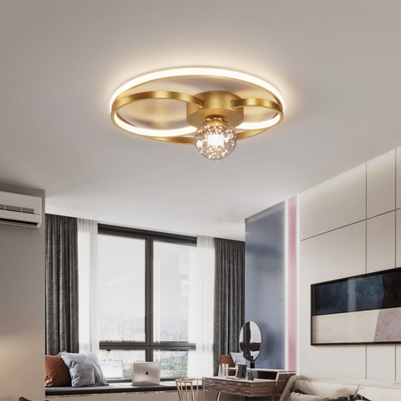 Geometric Shade 3-Lights Flush Mount Modern Style Flush Mount Ceiling Lighting Fixture in Gold