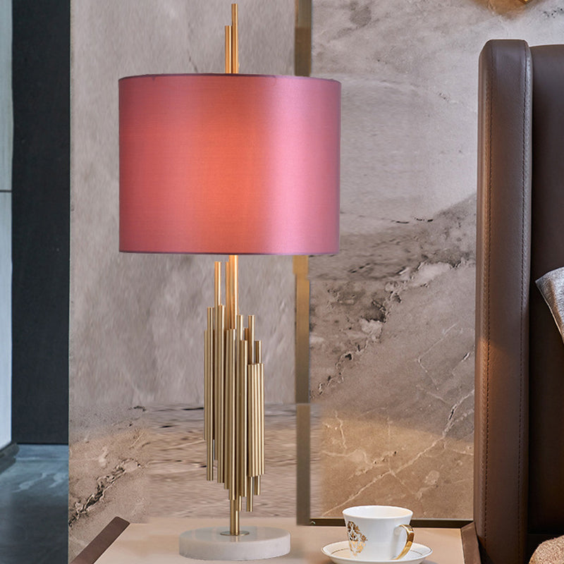 Lampada da comodino a sfumature dritti Tessuto modernismo 1 lampadina di lettura Luce in rosa