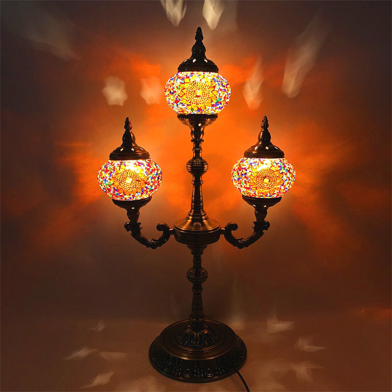 3 luces Trident Night Light Beige/Orange/Blue Multicolor Glass para cama