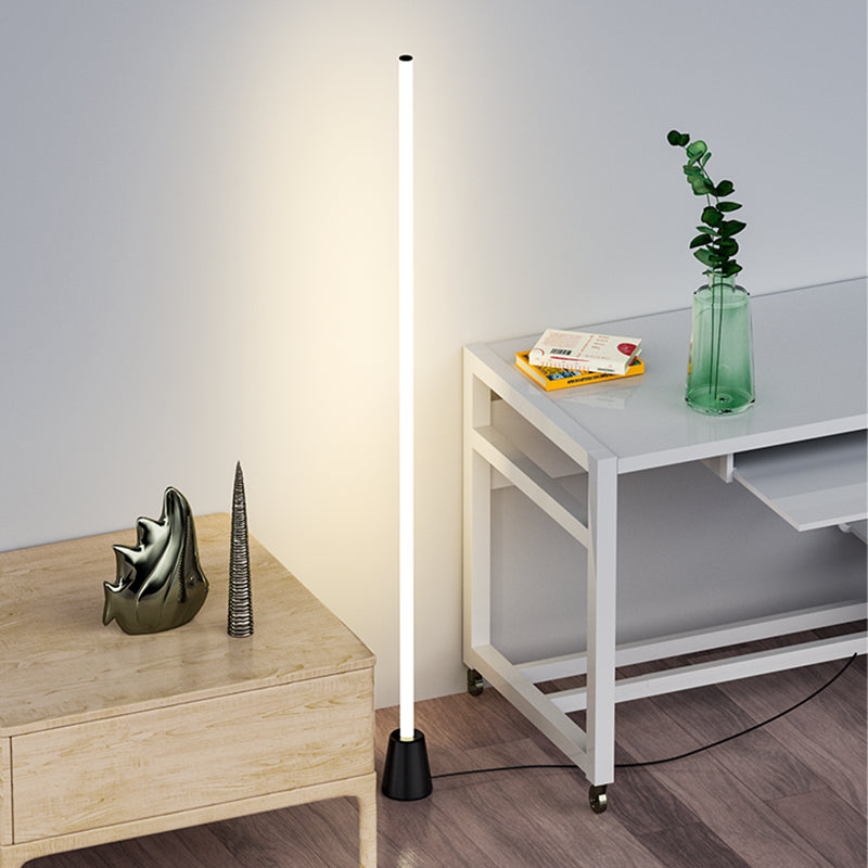 Minimalismus-Stehlampe 1-Licht Metall Lineares Bodenlicht für Wohnzimmer