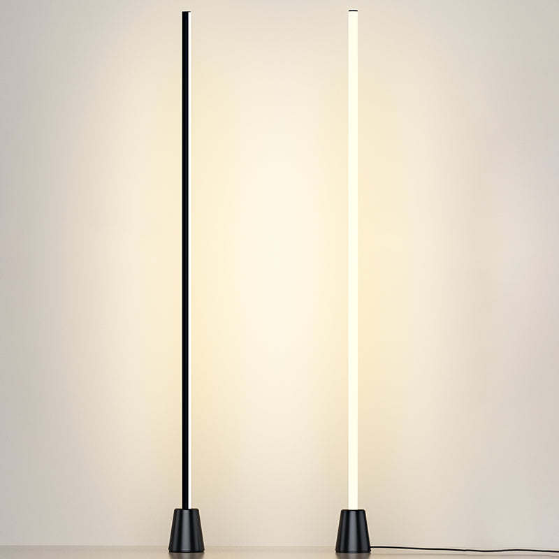 Minimalismus-Stehlampe 1-Licht Metall Lineares Bodenlicht für Wohnzimmer